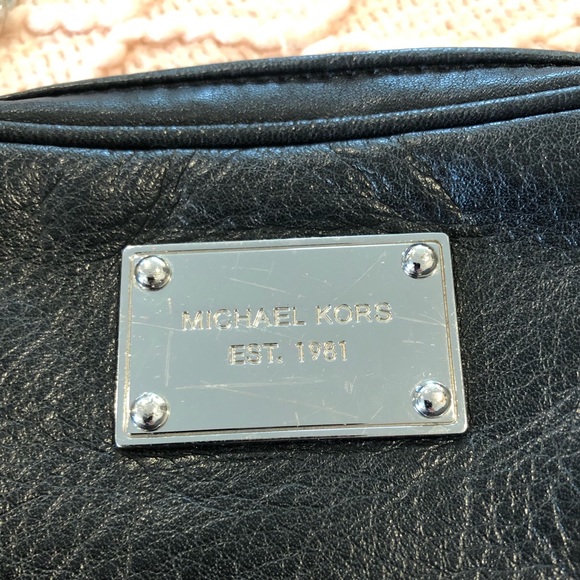 Michael Kors Purse - Picture 2 of 6